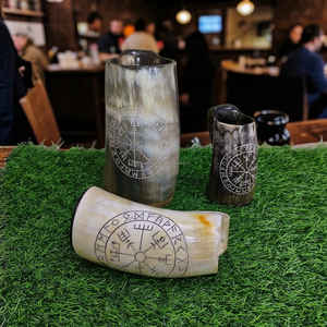 Elegantes tazas de cuerno vikingas hechas a mano con acabado brillante premium al mejor precio - Product Image 6