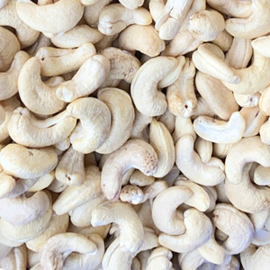 Noix de cajou brutes de l'usine du Vietnam WW180, WW240, WW320, Noix de cajou LP W320, Noix de cajou selon les exigences OEM ODM du client - Product Image 1