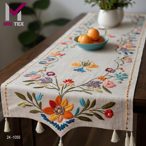 Camino de mesa de algodón Premium tejido liso diseño impreso hoteles de lujo bodas recepciones cenas festivas casas modernas hechas India - Product Image 1