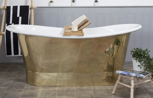 Baignoire décorative autoportante en laiton pur fait main, finition intérieure blanche, parmi les plus vendues, à prix réduit - Product Image 3