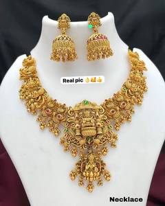 Conjunto nupcial chapado en oro: Collar choker, pendientes colgantes, tikka, circonita étnica, moderno, para boda, compromiso, aniversario, alta calidad - Product Image 6