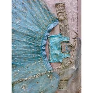 Hermoso vestido de noche bordado con hilo de algodón-Ropa de fiesta Lehenga Choli - Product Image 3