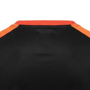 Tenue de football personnalisée pour hommes, vêtements de sport, design personnalisé, sublimation, maillot de football à col rond pour hommes, ensemble short et maillot - Product Image 5