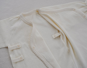 Conjunto de Envoltura para Recién Nacido Dear Cotton – Top y Pantalones Cortos para Bebé - Product Image 3