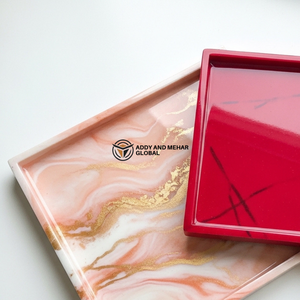 Juego de bandejas de resina epoxi premium – Bandejas cuadradas de color rojo brillante y beige mármol |   Decoración Elegante para el Hogar - Product Image 4