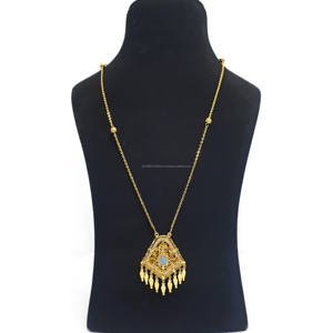 Collier en pierre plaqué or 24KT de Dubaï Ensemble de boucles d'oreilles en or 4GM Bijoux de mode durables Mariage de fiançailles Charmant - Product Image 2