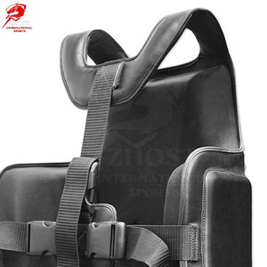 Protection de poitrine en cuir de qualité professionnelle, confortable, avec une construction de haute qualité et une durabilité durable - Product Image 6