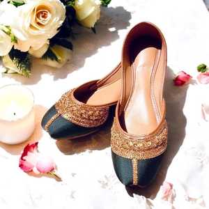 Casual Women Khussa Ethnic Pumps Handmade Pakistani Embroidered Traditional Flats Comfortable Fashion Footwear OEM ODM - Product Image 5