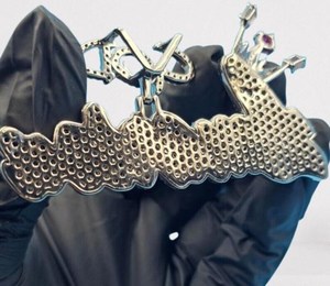 Colgante de Letra de Lujo de Plata de Ley con Moissanita, Chapado en Oro Rosa y Engaste de Garra, Temática de Corona, Estilo Hip-Hop, Regalo Unisex - Product Image 6