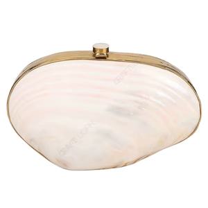 Pochette ovale en coquille de palourde naturelle avec cadre doré, sac de soirée minimaliste marin, sac à main de luxe pour mariée, export OEM - Product Image 1