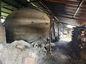 Charbon de bois dur de Khaya en morceaux, à haute valeur calorifique et faible teneur en cendres, idéal pour les grillades familiales et les services de barbecue - Product Image 2