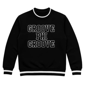 Sudadera Negra con Cuello Redondo Groove Phi Groove Social Fellowship, 100% Algodón, Felpa, Bordado Chenille, Ropa de Fraternidad Griega para Hombre - Product Image 3