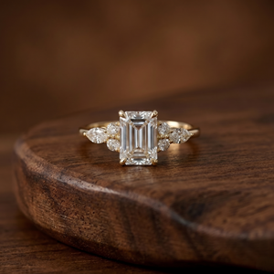 Bague tendance en or massif 14 carats avec diamant de laboratoire taille émeraude et marquise, couleur E, pureté VS1, pour fiançailles, mariage et anniversaire - Product Image 1