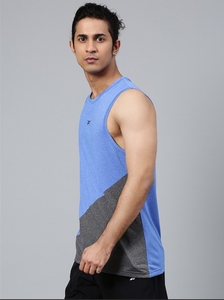 เสื้อกล้ามผู้ชายสีน้ำเงิน คอกลม สีพื้น ผ้าถัก ระบายอากาศได้ดี สวมใส่สบายๆ - Product Image 6
