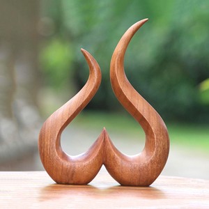 Figurines en bois uniques faites à la main pour la décoration intérieure, modèle de sculpture en bois de style abstrait le plus vendu fabriqué au Vietnam - Product Image 6
