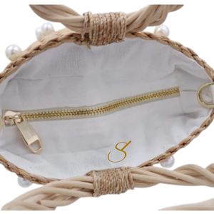 Sac seau en paille perlée : Sac de mariée tissé à la main en jacinthe d'eau - Product Image 2