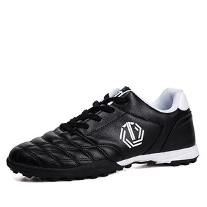 Chaussures de football en cuir PU pour hommes, baskets de sport professionnelles, semelle intermédiaire en caoutchouc, doublure en coton, style basketball - Product Image 5
