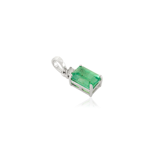 Pendentif minimaliste élégant au design classique, taille émeraude et diamant, serti à griffes, unisexe, tendance au quotidien, bijoux en or blanc 14 carats - Product Image 3