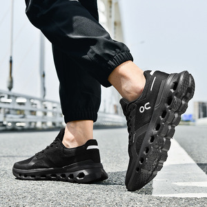 Chaussures de course légères et respirantes en maille à lacets pour hommes, baskets athlétiques d'été absorbant les chocs, antidérapantes, résistantes à l'usure, semelle intermédiaire en EVA - Product Image 4