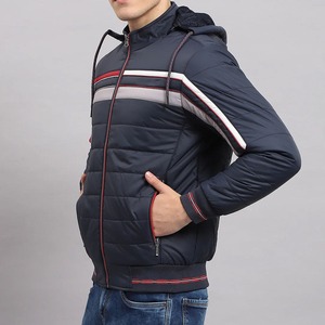เสื้อแจ็คเก็ตผ้าแคนวาสบุใยสังเคราะห์สำหรับผู้ชายแบบสั่งทำพิเศษ คอตั้ง แต่งผ้าถัก ขายส่ง คุณภาพสูง กันหนาว กันน้ำ เหมาะสำหรับกิจกรรมกลางแจ้ง - Product Image 4