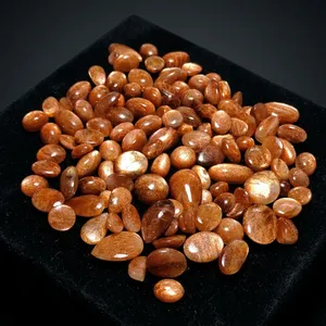 Pierres précieuses authentiques en quartz facettées et polies de couleur orange vif, designs de bijoux uniques personnalisés, accessoires de mode, artisanat - Product Image 1