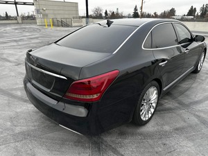 Hyundai Equus Ultimate Usado de 2016, ~35,600 Millas, Motor V8 de 429 hp, Equipamiento de Alta Gama, Propiedad de Arizona - Product Image 3