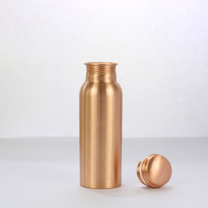 Bouteille d'eau en cuivre martelé moderne, finition miroir, qualité supérieure, anti-fuite - Product Image 4