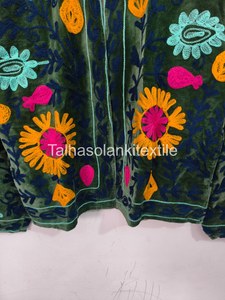 <b>Women's</b> Prairie Chic Floral Pattern Mandarin Collar Full Sleeve Autumn Wear Hand Embroidered <b>Velvet</b> <b>Jacket</b> - Product Image 4