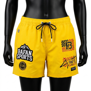 Shorts de baño premium de poliéster de secado rápido para mujer, color amarillo brillante, cintura con logo personalizado estampado por transferencia térmica. - Product Image 4