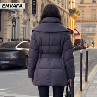 Veste matelassée imperméable en polyester pour femme, à capuche, épaisse, pour l'hiver, avec personnalisation du logo, service OEM/ODM