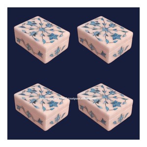 Lujosa caja con incrustaciones de mármol y piedra blanca, el producto hecho a mano más atractivo, Material de nácar para almacenamiento de joyas, artículo de regalo - Product Image 1