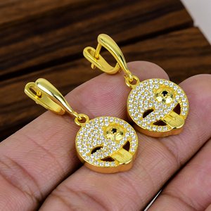 Pendientes de Plata de Ley 925 con Emojis de Caras Sonrientes, Bañados en Oro de 18K y Circonita Cúbica, para Compromiso, Boda o Fiesta - Product Image 3