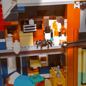 2593 pièces Ensembles de construction Creel House, Briques créatives de la série télévisée Stranger Event, compatibles avec le modèle 11370, Jouets, Cadeau d'anniversaire - Product Image 6