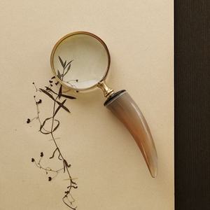 Durable Vintage Brass Magnifying Glass Handheld Lens for Reading Book <b>Map</b> Newspapers Jewelry Coins Stamps Crafts Inspection Gift - Product Image 1