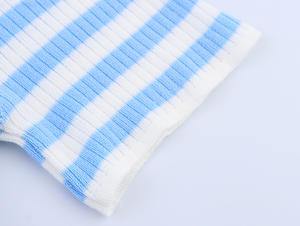 Camiseta de Punto Informal de Moda con Cuello Redondo y Botones, Estampado a Rayas de Color Blanco y Azul para Mujer - Product Image 4