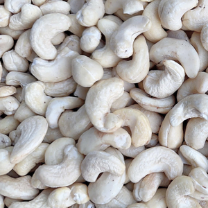 Noix de cajou en vrac pas chères, prêtes à être expédiées, W180 W210, Santigo Cashew, prix des noix de cajou du Vietnam, faible MOQ - Product Image 1