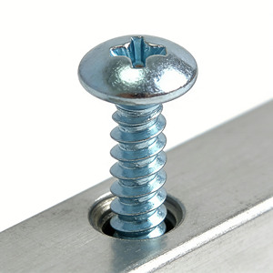 Vis autotaraudeuses en acier inoxydable 316 M4 M5 M6 à tête cruciforme Phillips pour fixation du bois extérieur - Product Image 1