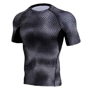 T-shirt de compression pour homme à manches courtes avec logo personnalisé, séchage rapide, respirant, léger, pour la course à pied et l'entraînement - Product Image 3