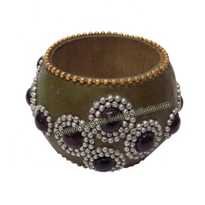 Porte-anneau de serviette en bois de décoration de table de mariage unique fait à la main décoratif personnalisé - Product Image 1