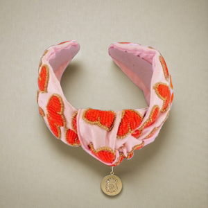 Serre-tête brodé cœur rose fait main, perles mignonnes, accessoire de cheveux tendance pour femmes et filles, cadeau Saint-Valentin - Product Image 1