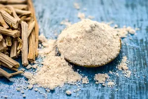 Extracto de Raíz de Asparagus Racemosus en Polvo de Alta Pureza 20:1 |   Extracto de Raíz de Shatavari Orgánico Hecho en India - Product Image 2