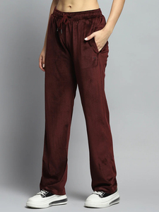 Custom Women Winter Solid Velour Tracksuit Hooded <b>Zip</b>-<b>Up</b> <b>Jacket</b> & Pants Two-Piece Casual Lounge Sports Set for Wholesale - Product Image 4