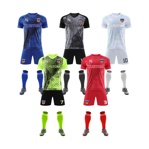 Camiseta de Fútbol Personalizada Sublimada Unisex con Cuello Redondo, Manga Corta, Absorbente de Humedad, Sólida, para Todas las Temporadas, Uniforme de Fútbol para Adultos - Product Image 3