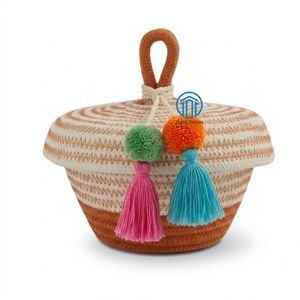 Panier cadeau en coton jaune pour l'Aïd avec pompons faits à la main, panier de bienvenue pour le Ramadan, décoration de maison durable - Product Image 2