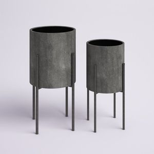 Pot de fleurs moderne en métal de qualité supérieure pour l'intérieur, l'extérieur, le jardin, le balcon, la terrasse et la décoration contemporaine de la maison - Product Image 5