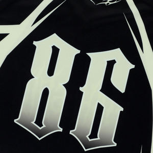 Camiseta Deportiva con Cuello en V, Sublimada Personalizada, de Alta Calidad, para Hombre, Estilo Urbano - Product Image 5