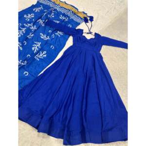 Hermoso Vestido Anarkali de Diseñador con Dupatta Modesto para Fiestas - Product Image 5