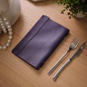 ที่ใส่เมนูหนังแท้พับได้ ดีไซน์หรูหรา คุณภาพระดับมืออาชีพ พร้อมระบบป้องกัน สำหรับร้านอาหาร คาเฟ่ โรงแรม รุ่น LMC-0187 - Product Image 6