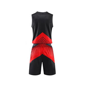 Nuevo diseño de uniforme de baloncesto cliente más demandado Color elegante nueva moda al por mayor uniforme de baloncesto - Product Image 3