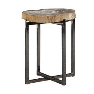 Mesa Auxiliar de Hierro con Tapa de Madera de Estilo Heritage que Combina Inspiración Tradicional con Características Modernas - Product Image 3